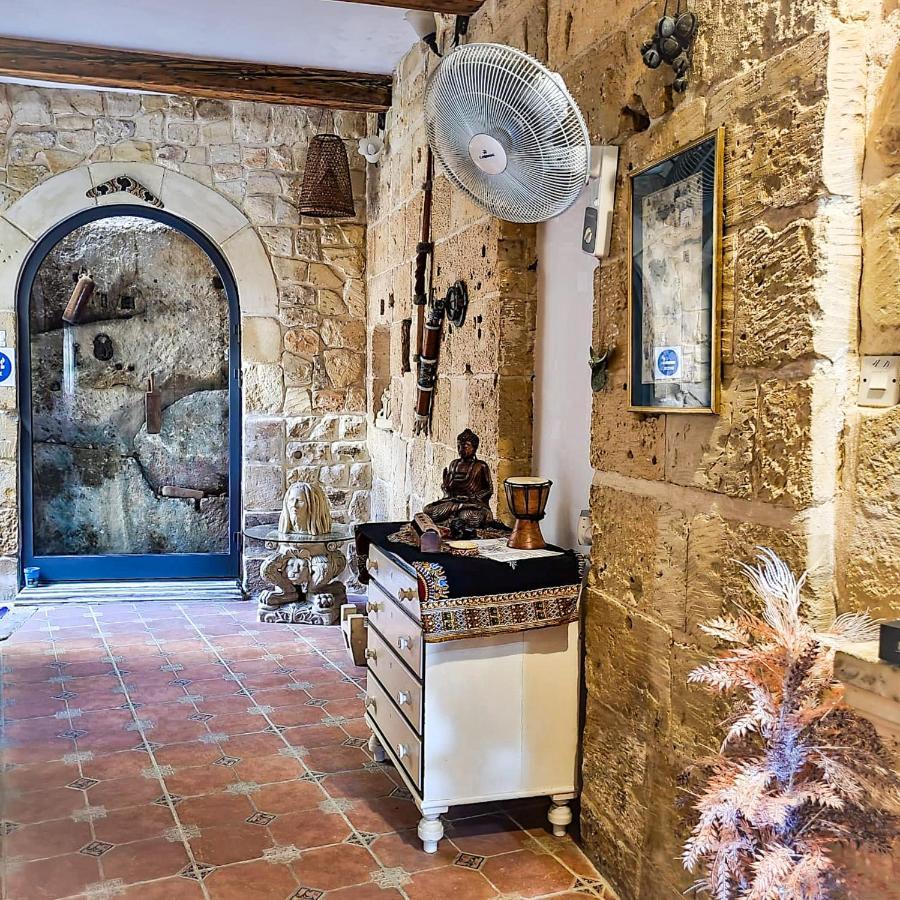 1500 Little Pink House In Kalkara Creek Villa Exterior photo